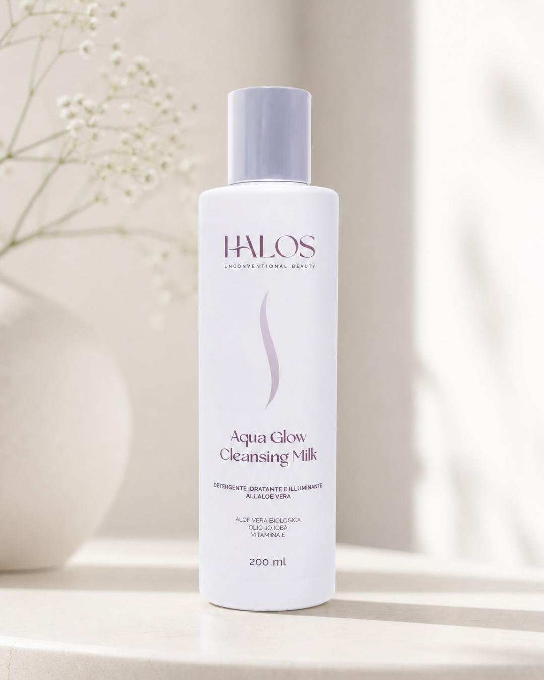 Aqua Glow Cleansing Milk — Deterge in profondità, lascia la pelle morbida e in equilibrio